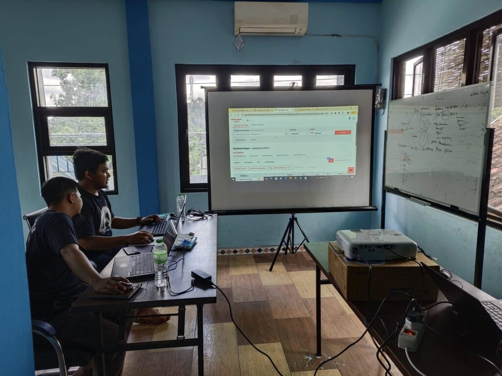 pembicara internet marketing jogja